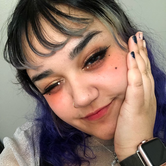 Meet your Posher, Eri - Picture 1 of 1